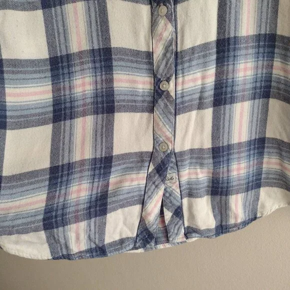 Rails Charli Shirt M Blue Pink Plaid Flowy Relaxed Fit Button Front Top - Picture 4 of 11
